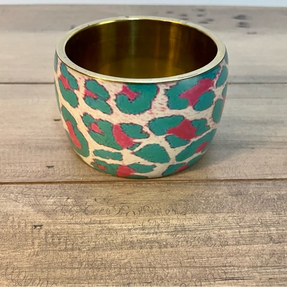 Vintage Brass Bangle with turquoise and pink animal print X Large circa 80s - Picture 6 of 6